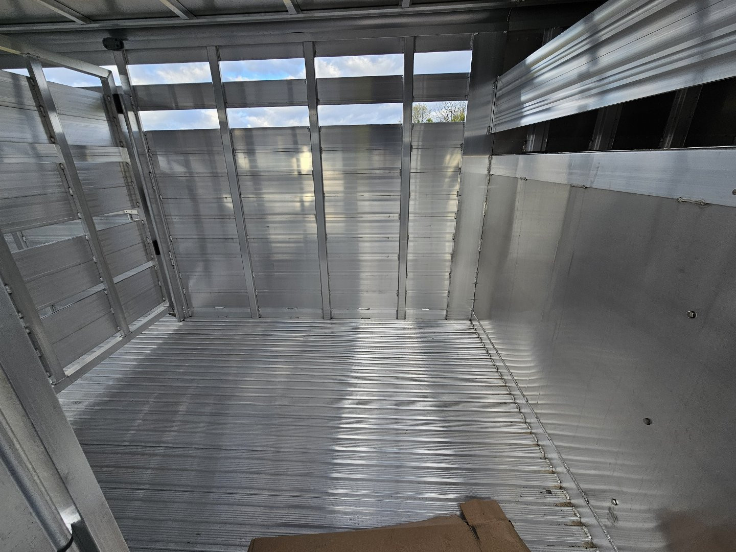 New 2025 Featherlite Trailers 8117 6'7"X16' Stock / Stock Combo Trailer