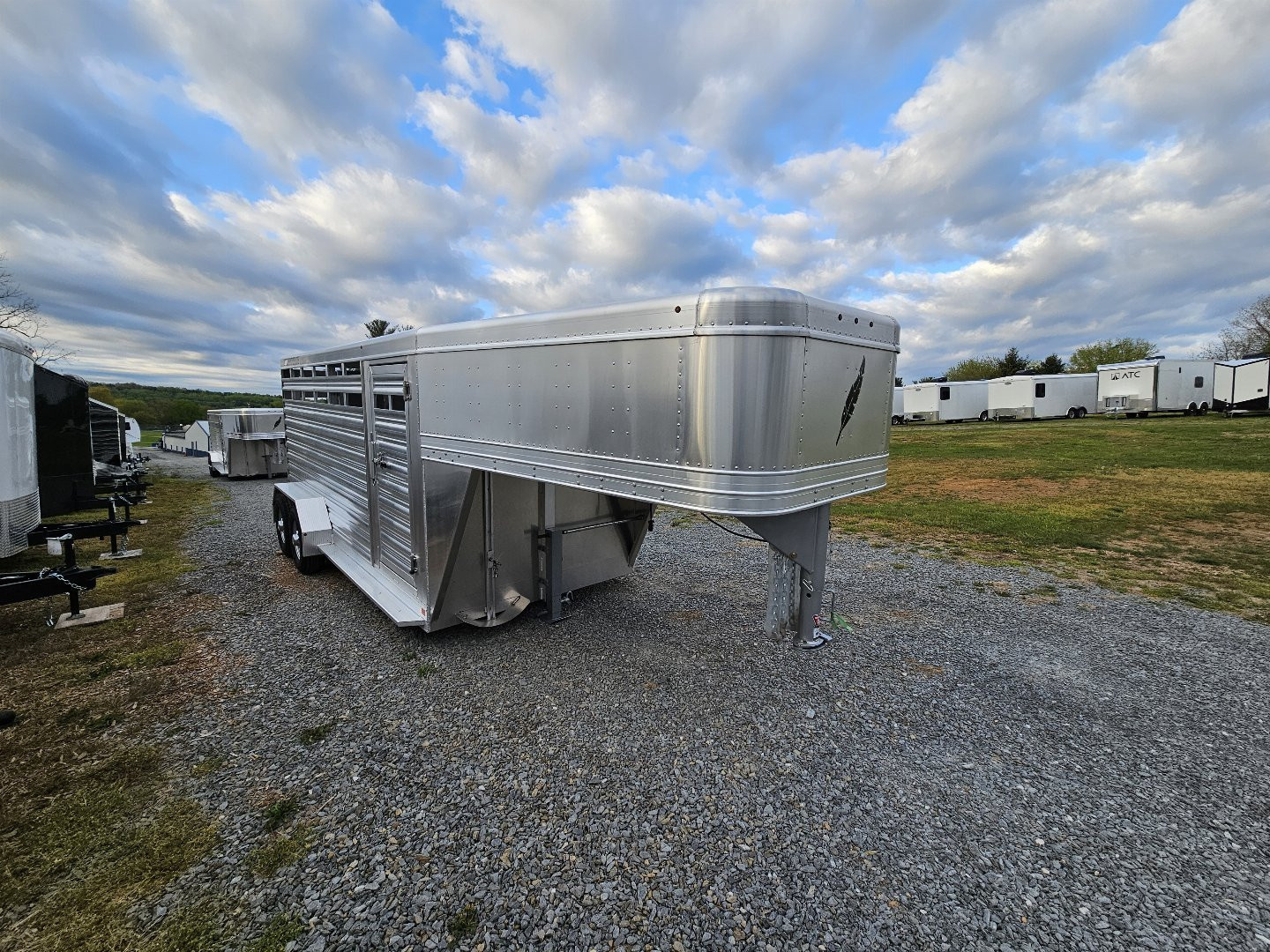 New 2025 Featherlite Trailers 8117 6'7"X16' Stock / Stock Combo Trailer