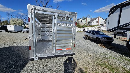 New 2025 Featherlite Trailers 8107 6'6"X20TA Stock / Stock Combo Trailer