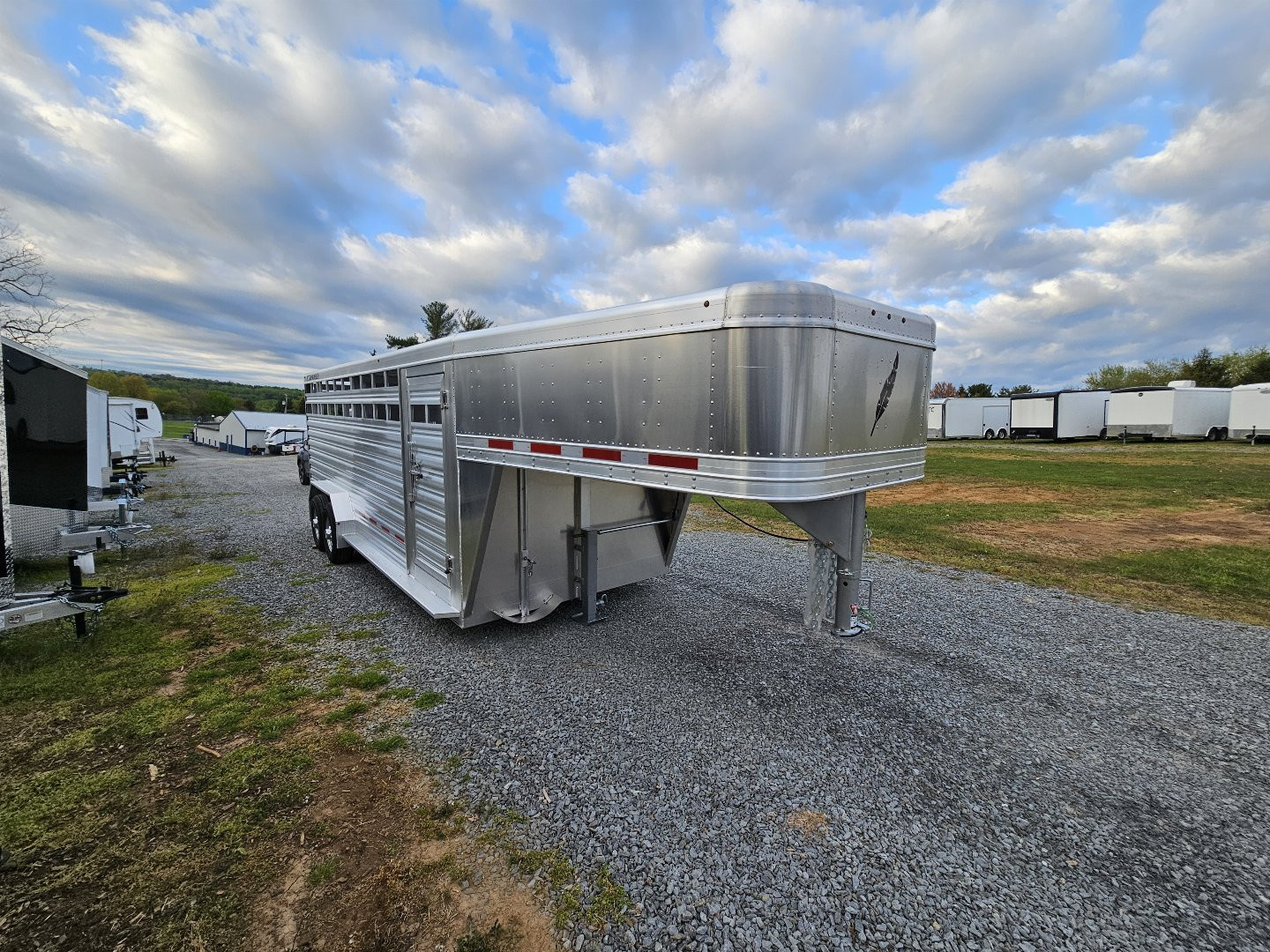New 2025 FEATHERLITE TRAILERS 8127 7x20 Stock / Stock Combo Trailer