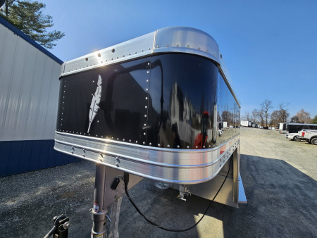 New 2025 Featherlite Trailers 8127 GN 7X24TA Stock / Stock Combo Trailer