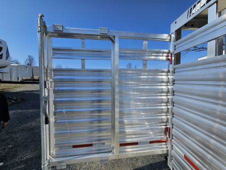 New 2025 Featherlite Trailers 8127 GN 7X24TA Stock / Stock Combo Trailer