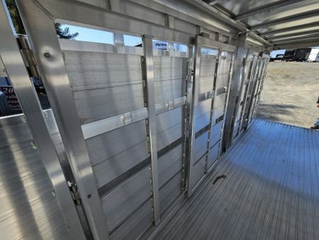 New 2025 Featherlite Trailers 8127 GN 7X24TA Stock / Stock Combo Trailer