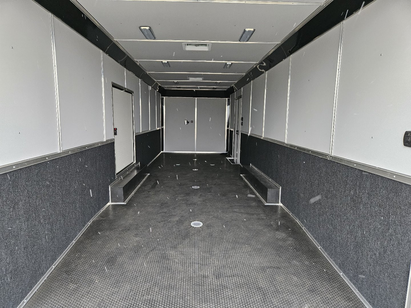 New 2025 Cargo Mate ELIMINATOR 8.5X28TA Car / Racing Trailer