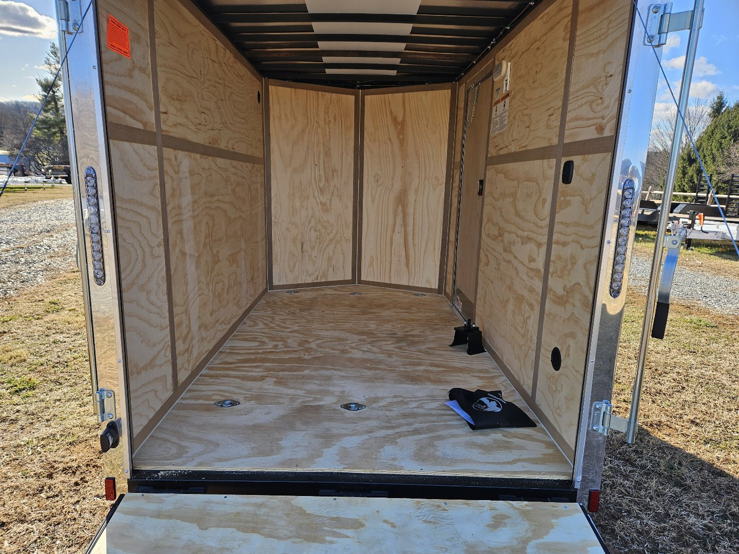 New 2025 Continental Cargo VHW6X10SA Cargo / Enclosed Trailer