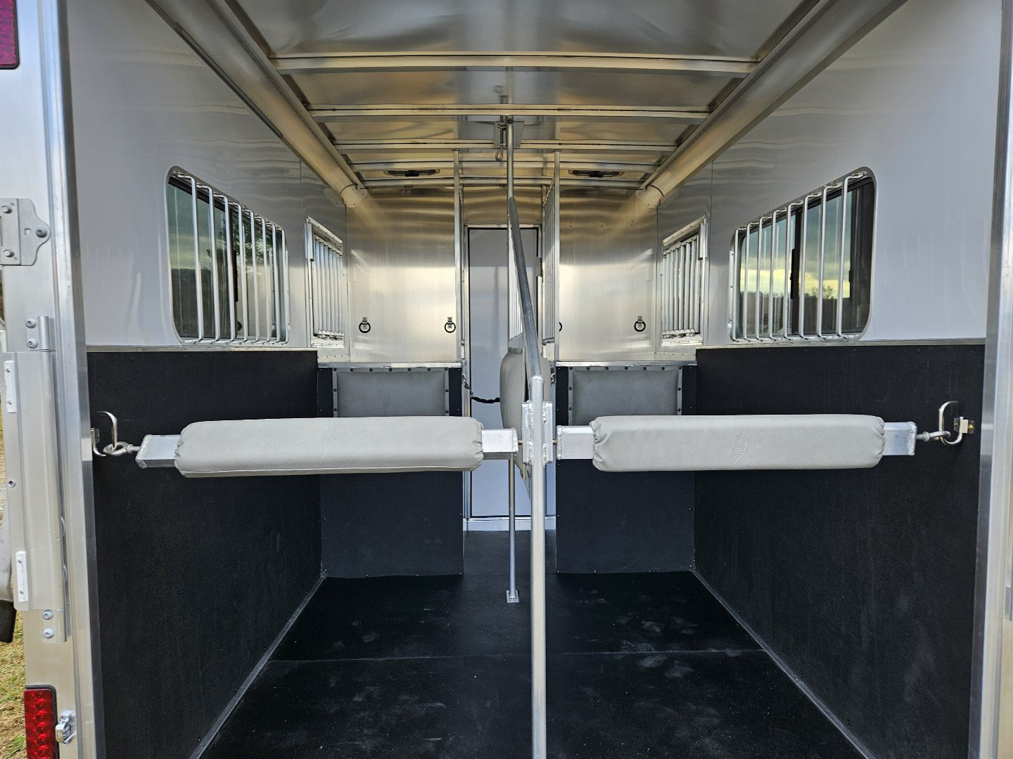 New 2025 Featherlite Trailers (9300) 7X14 Horse Trailer
