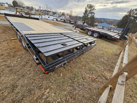 New 2024 PEQUEA TRAILERS HDDO 20' LEVELER Deckover Trailer