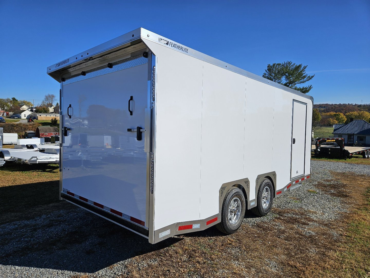 New 2025 Featherlite Trailers 4410 8.5X20TA Car / Racing Trailer
