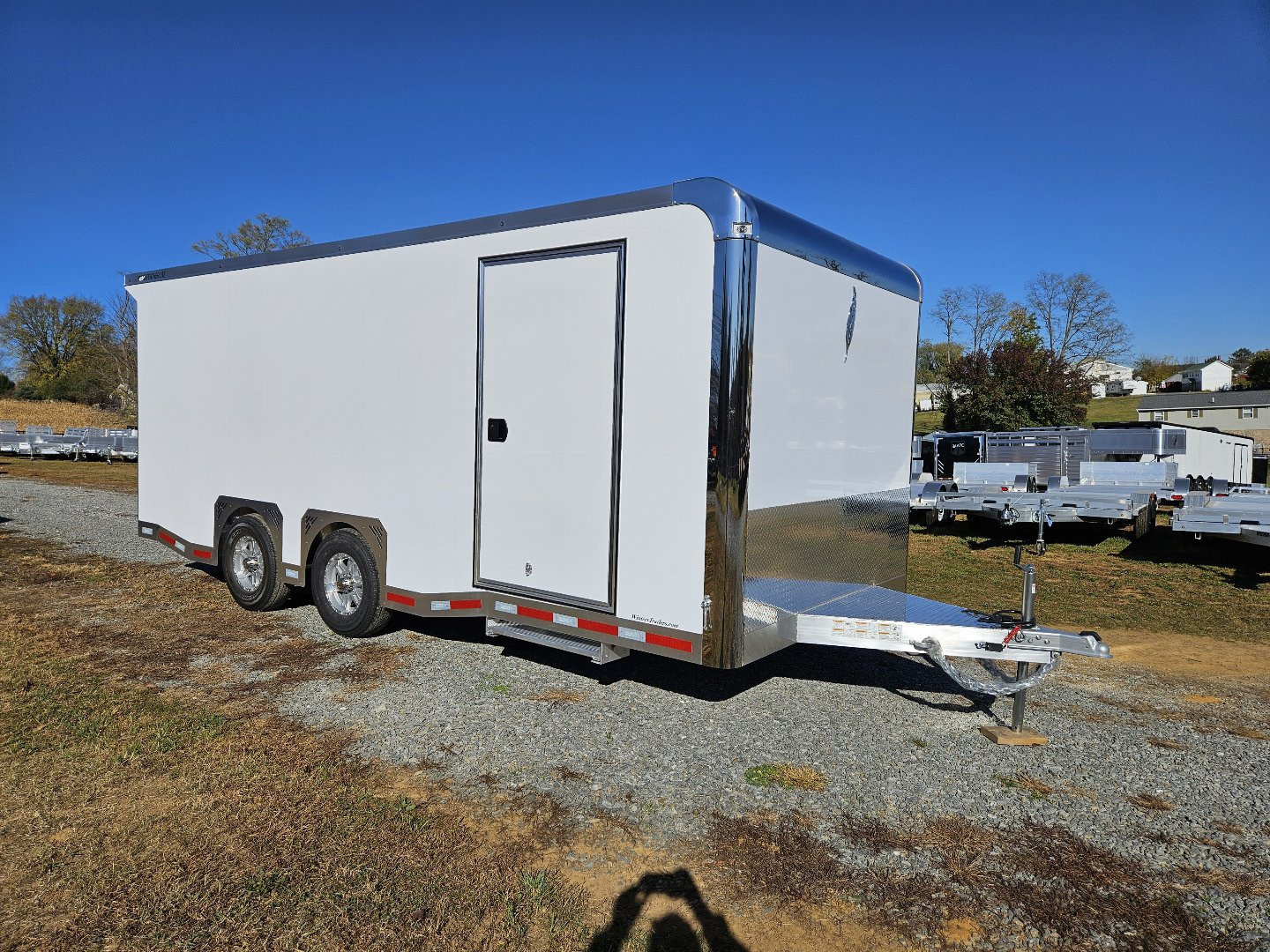 New 2025 Featherlite Trailers 4410 8.5X20TA Car / Racing Trailer