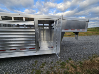 New 2025 FEATHERLITE TRAILERS 8127 7x20 Stock / Stock Combo Trailer