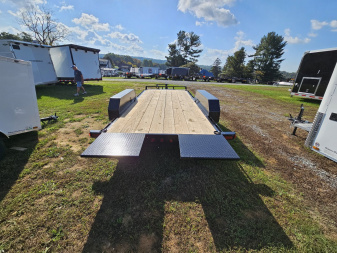 New 2024 PEQUEA T100 Equipment Trailer