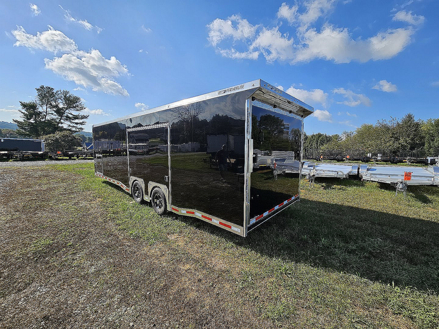 New 2024 Featherlite Trailers 4410 8.5X28 Car / Racing Trailer