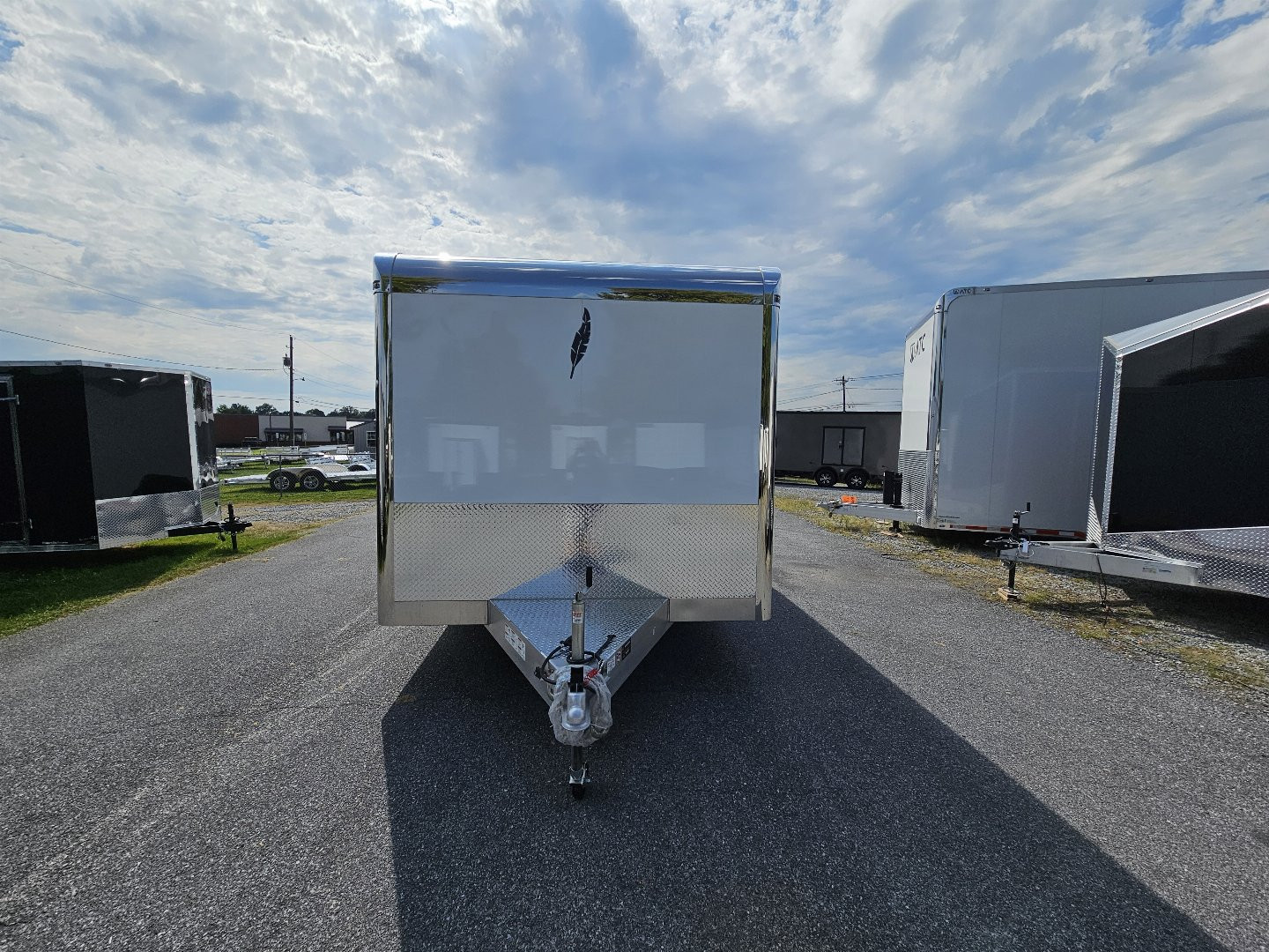 New 2024 Featherlite Trailers 4410 8.5X28TA Car / Racing Trailer