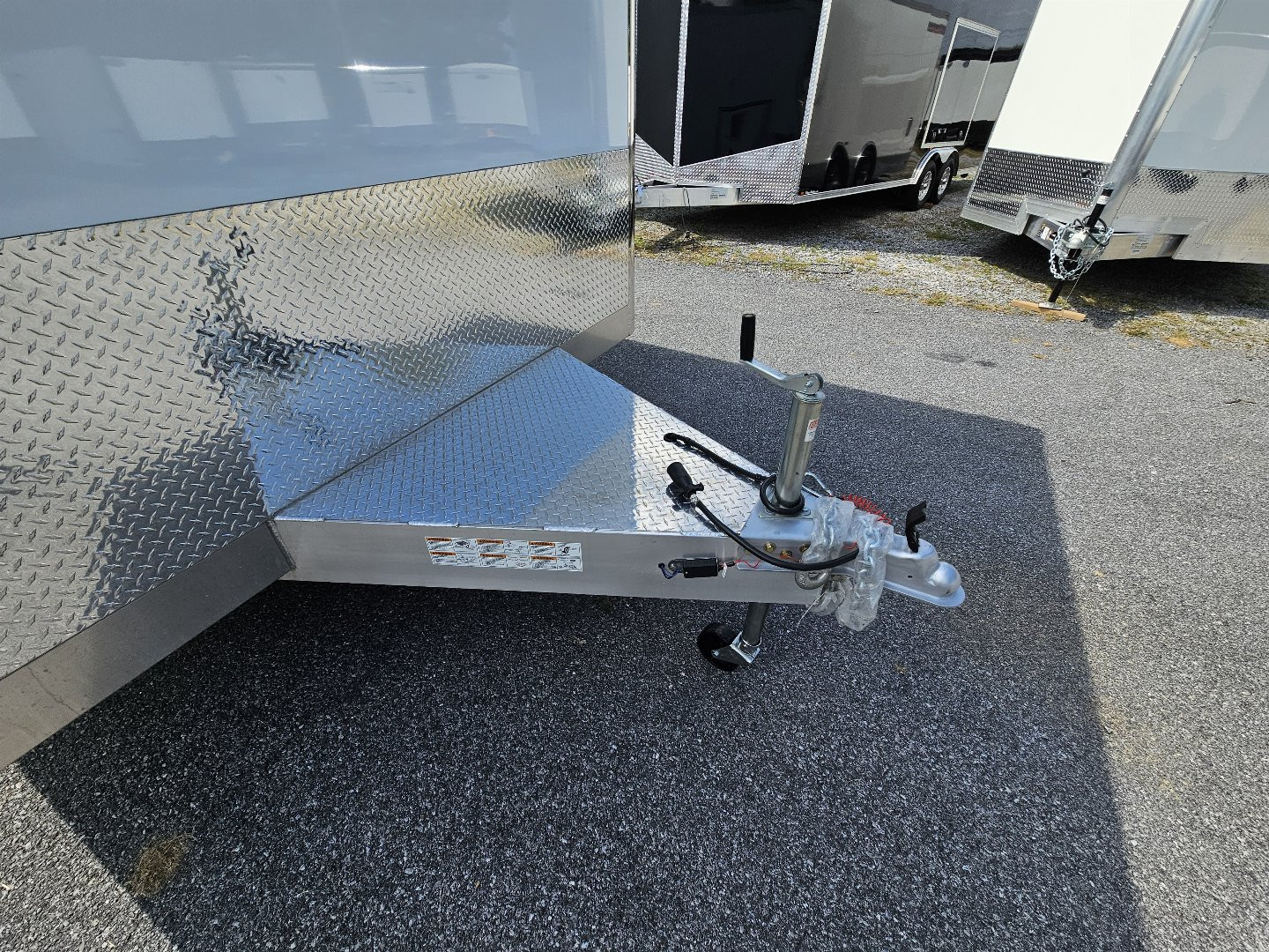New 2024 Featherlite Trailers 4410 8.5X28TA Car / Racing Trailer
