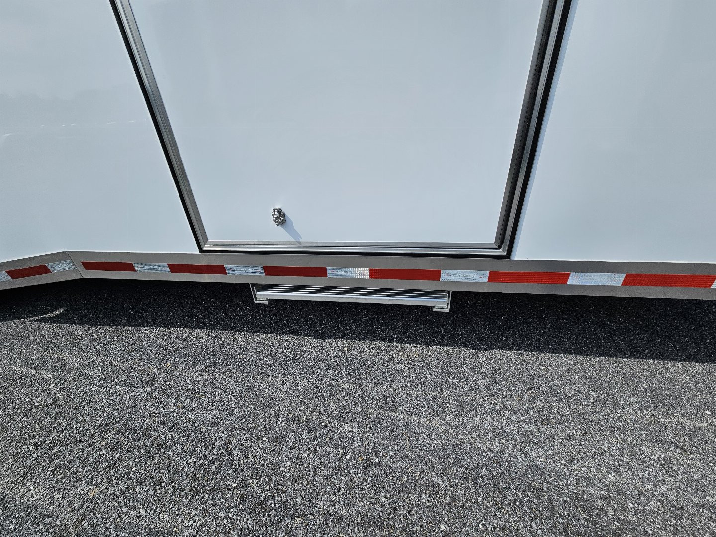 New 2024 Featherlite Trailers 4410 8.5X28TA Car / Racing Trailer