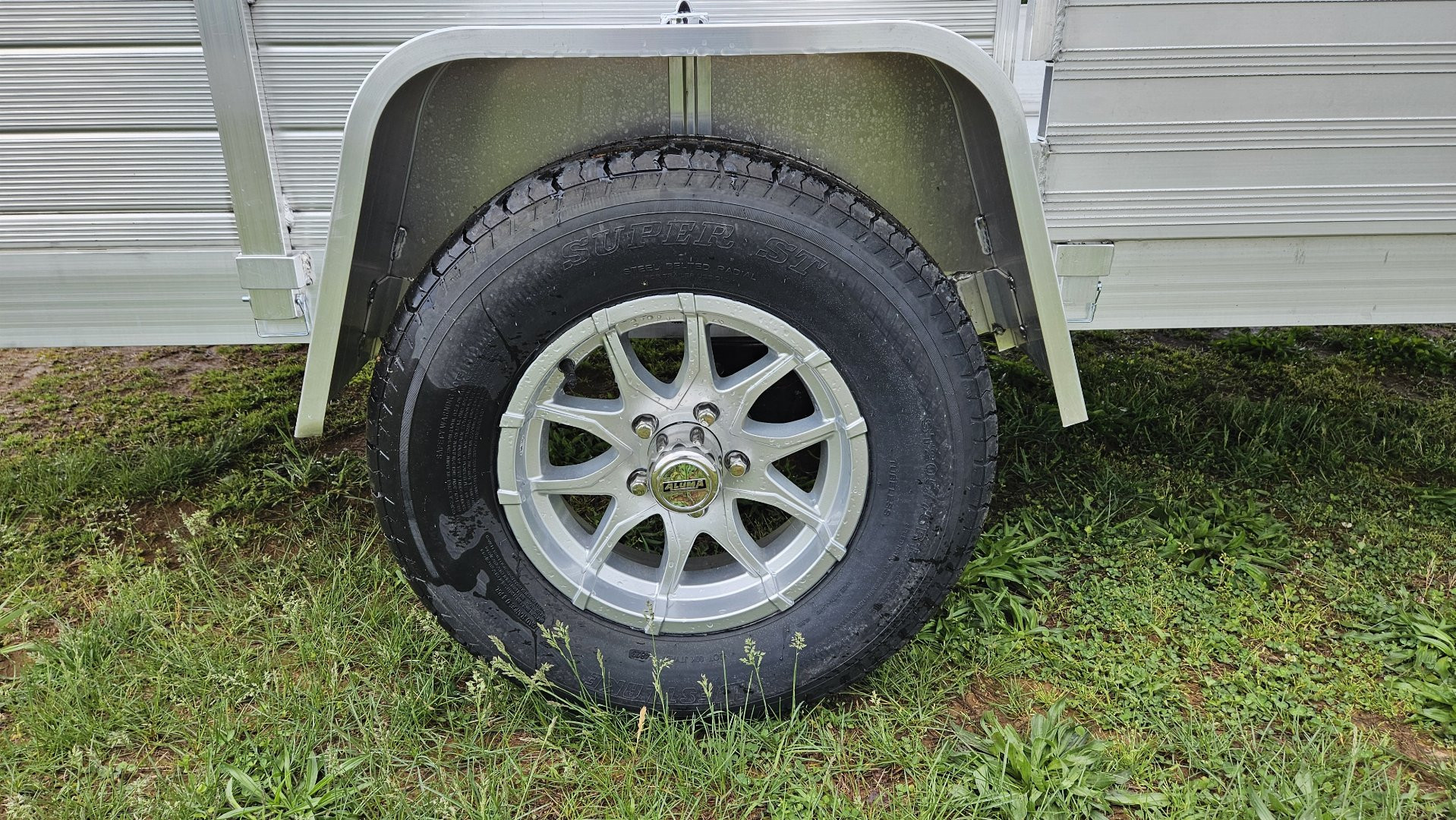 New 2025 ALUMA 81"X12S-R-BT-SR Utility Trailer