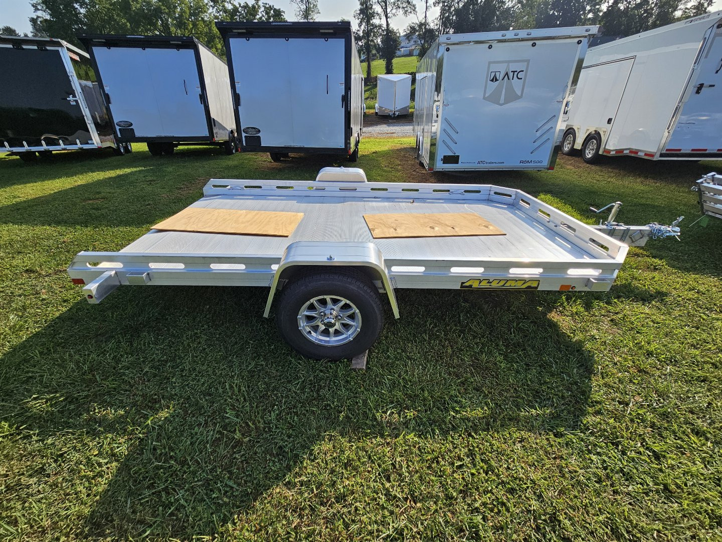 New 2025 ALUMA 7712H-TILT-S Utility Trailer