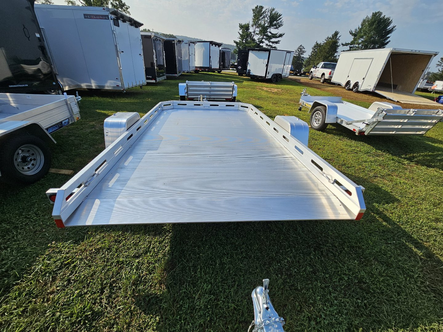 New 2025 ALUMA 7712H-TILT-S Utility Trailer