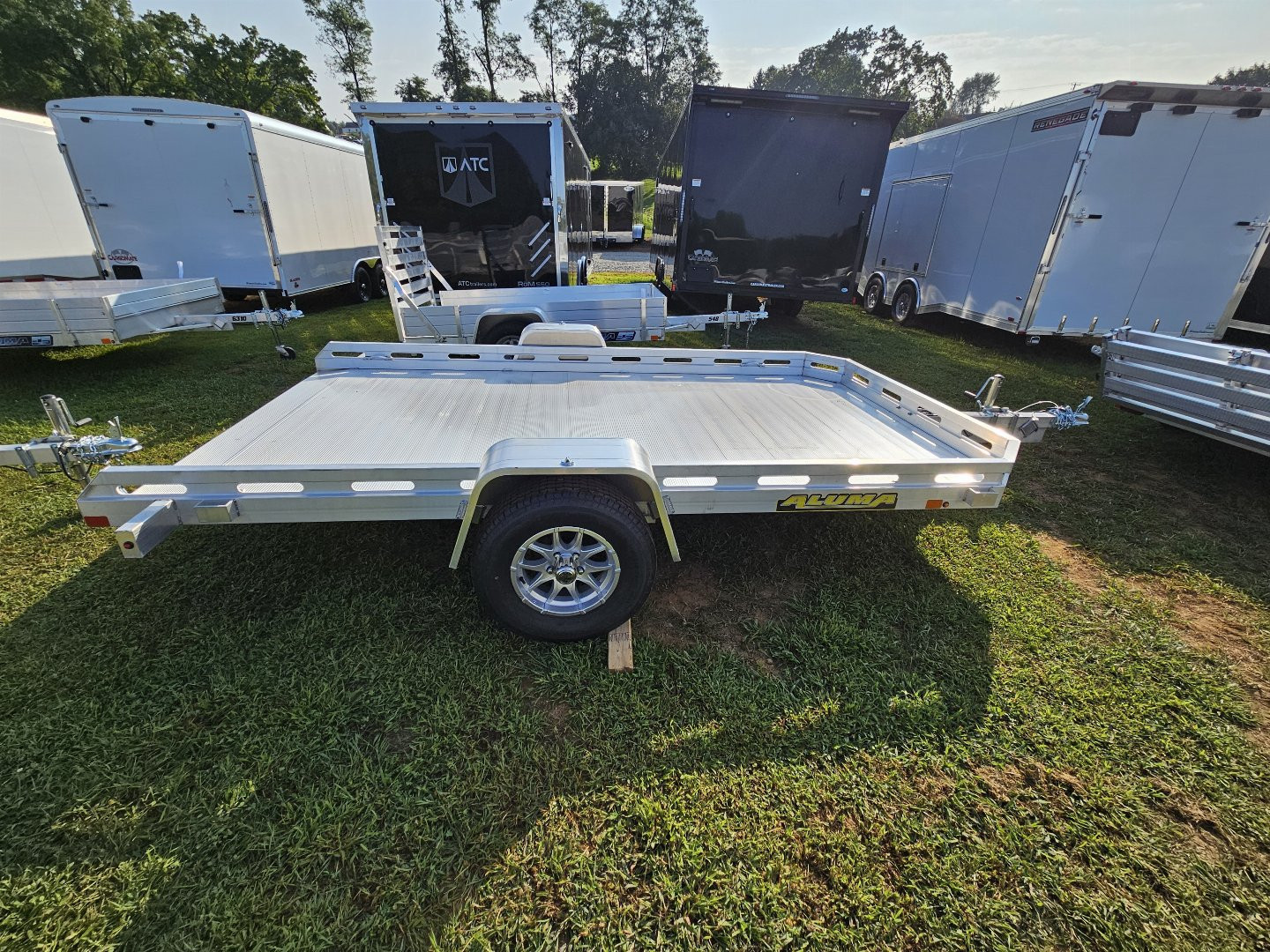 New 2025 ALUMA 7712H-TILT-S Utility Trailer