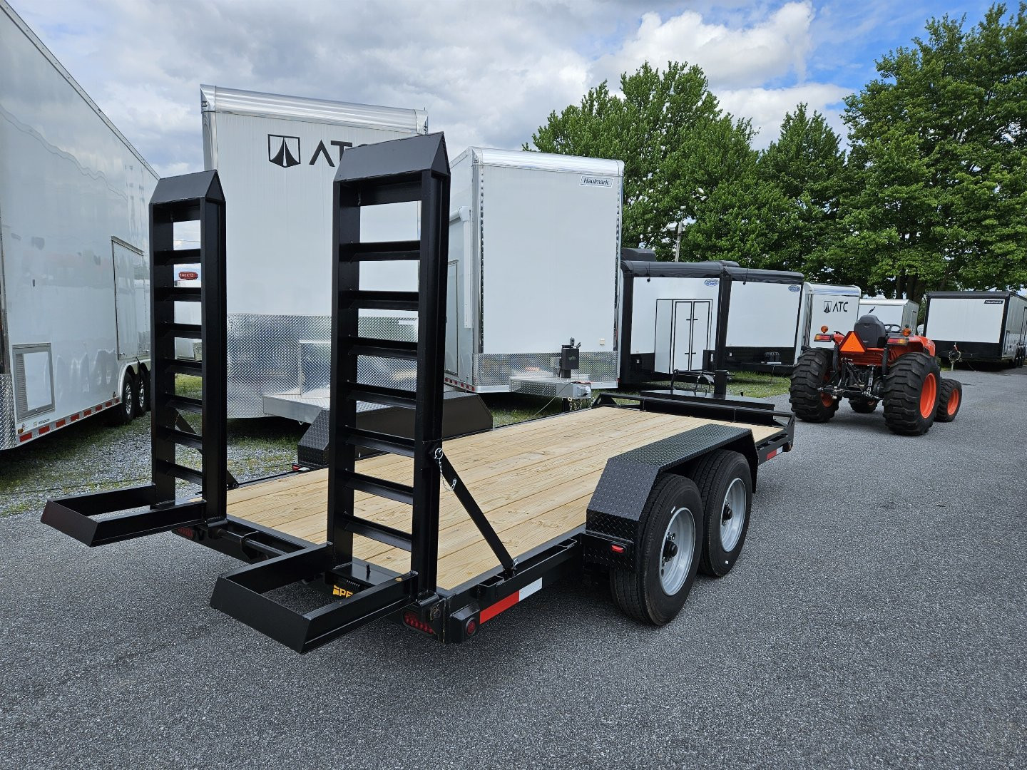 New 2024 PEQUEA TRAILERS SST 16' Equipment Trailer