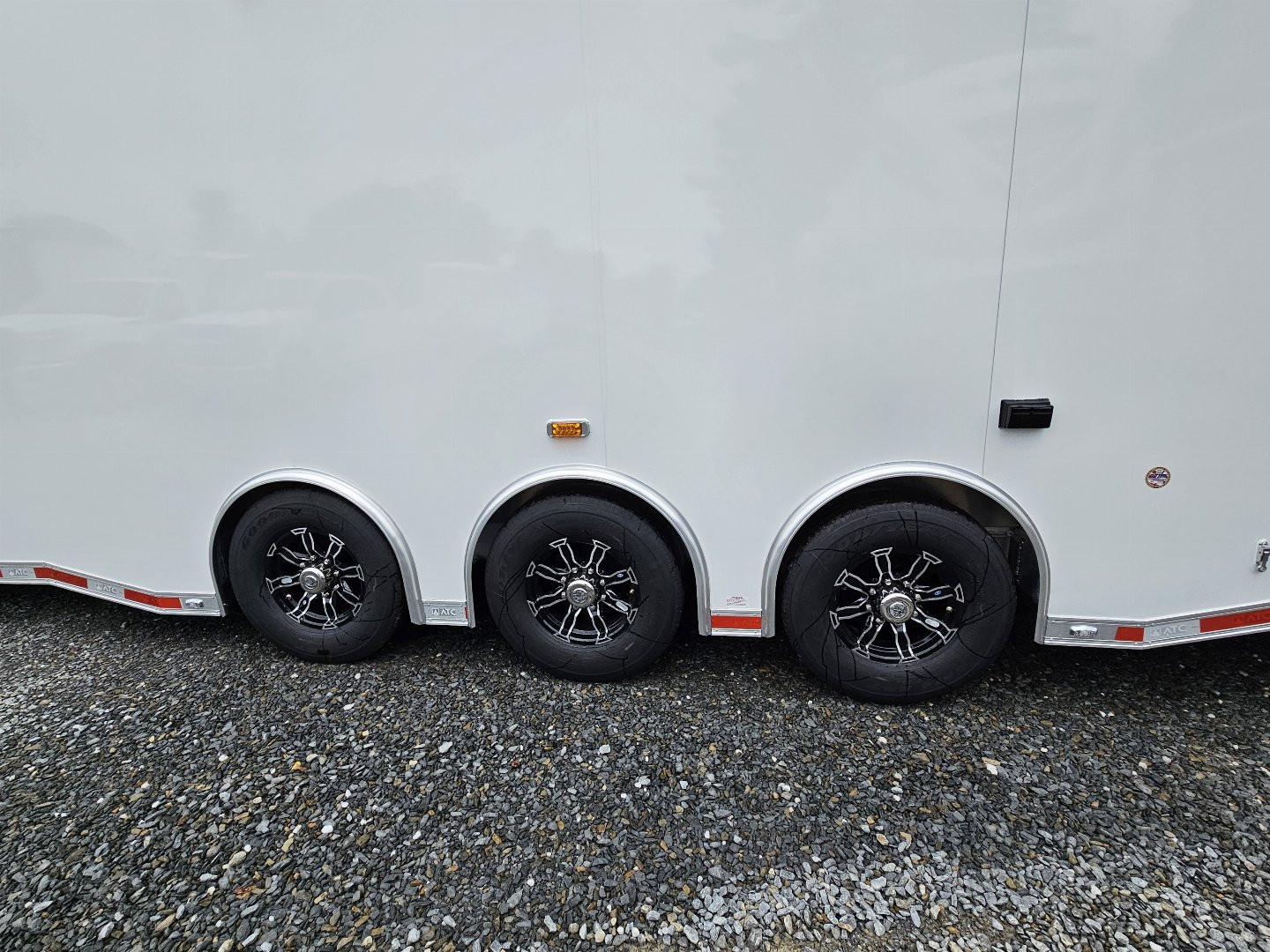 New 2025 ATC ROM800 8.5X30TTT Stacker