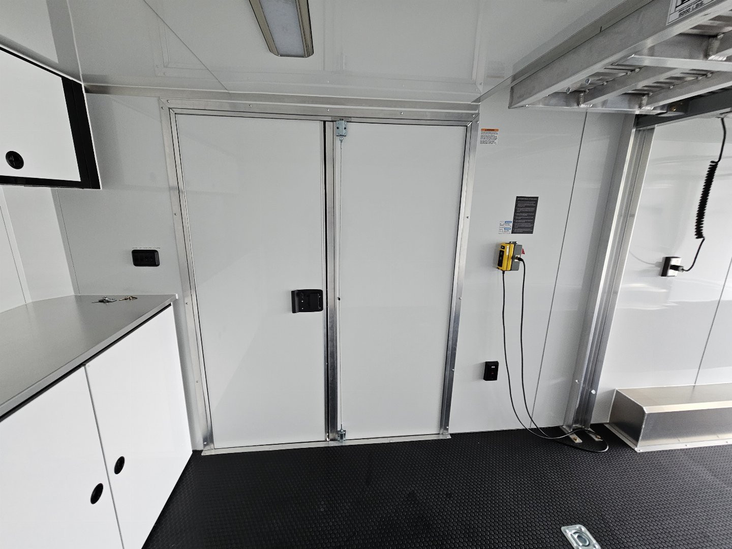 New 2025 ATC ROM800 8.5X30TTT Stacker