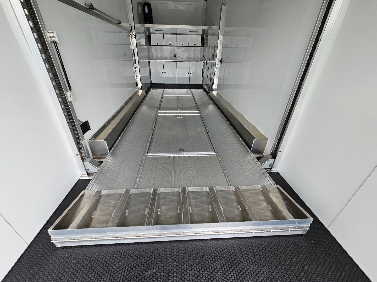 New 2025 ATC ROM800 8.5X30TTT Stacker