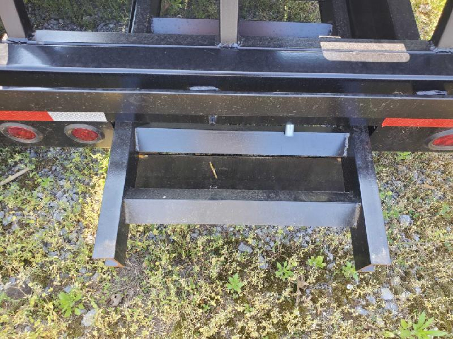 New 2024 PEQUEA DECKOVER 22 Deckover Trailer