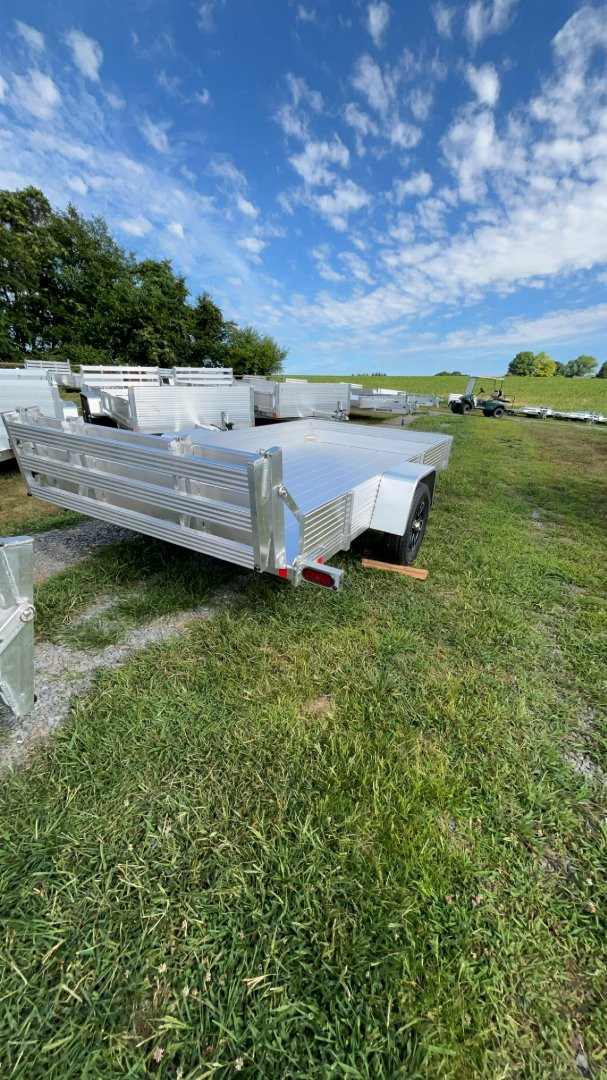 New 2024 BEAR TRACK BTU76X144F Utility Trailer