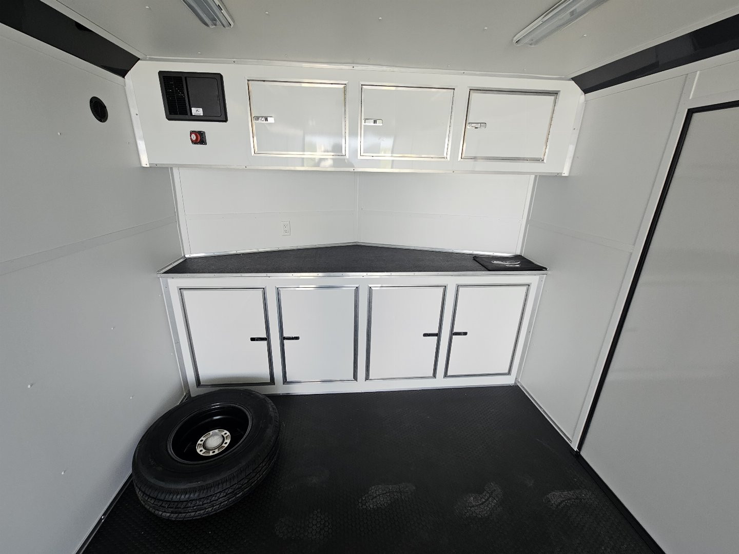 New 2025 CARGO MATE EHW8.5X24TA3 Car / Racing Trailer