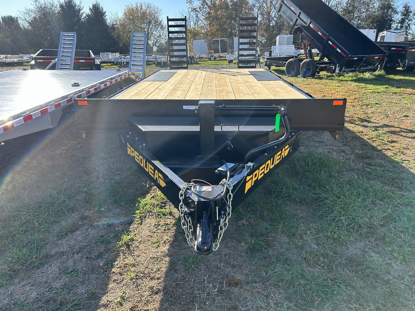 New 2024 PEQUEA TRHD20 Deckover Trailer