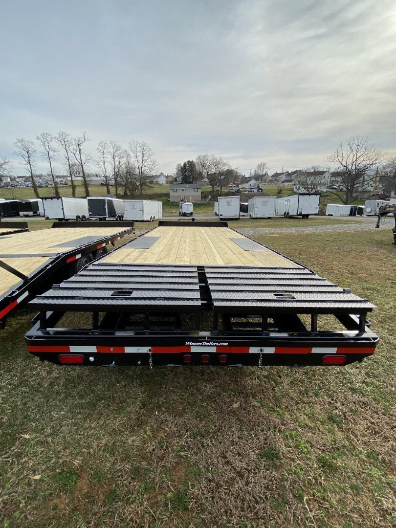 New 2024 PEQUEA DECKOVER 24 leveler Trailer