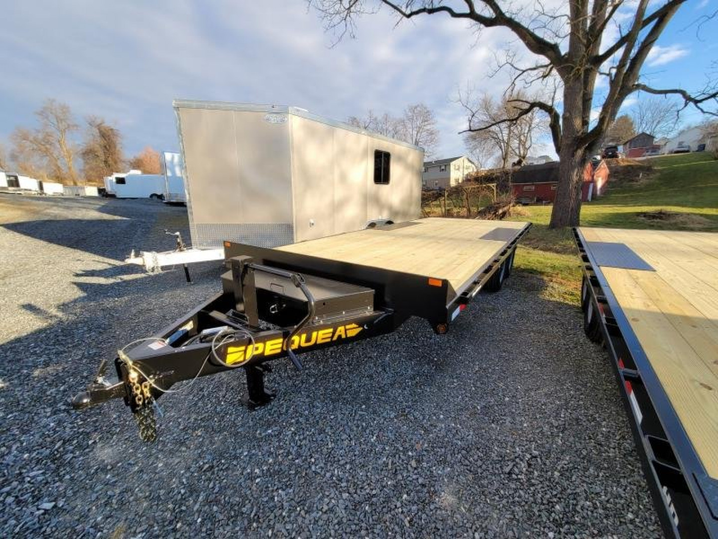 New 2024 PEQUEA HD DECKOVER 24' FLAT Deckover Trailer