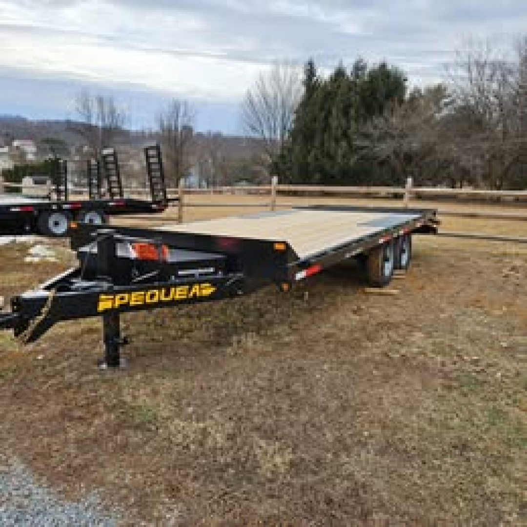 New 2024 PEQUEA TRAILERS HDDO 20' LEVELER Deckover Trailer