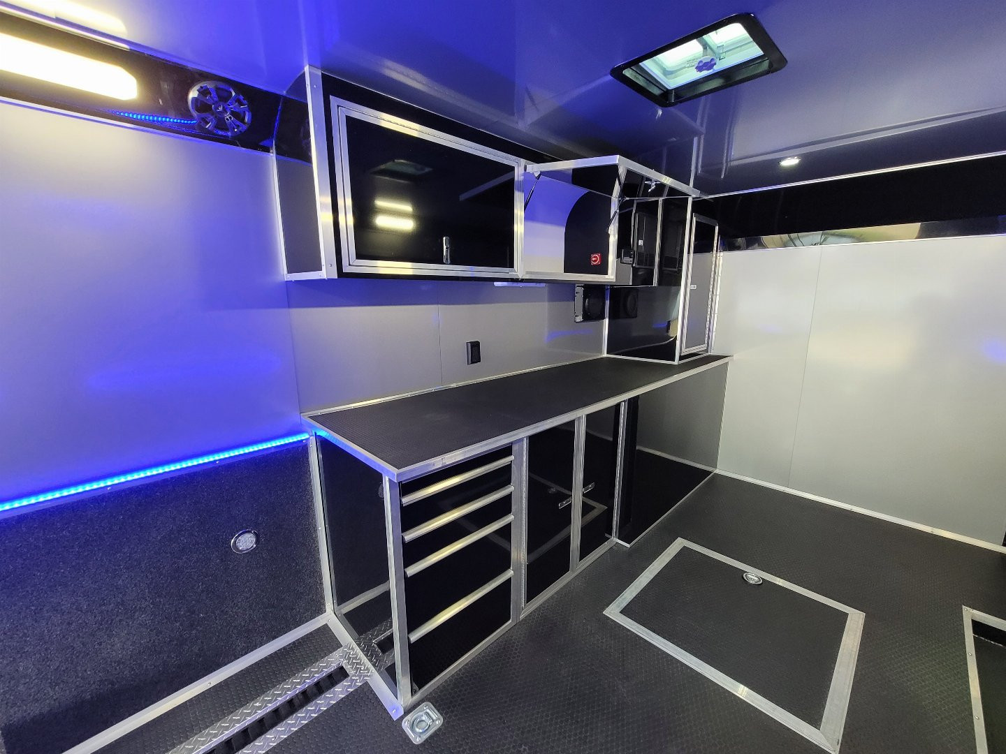 New 2024 Haulmark Edge 8.5x32R5 Car / Racing Trailer