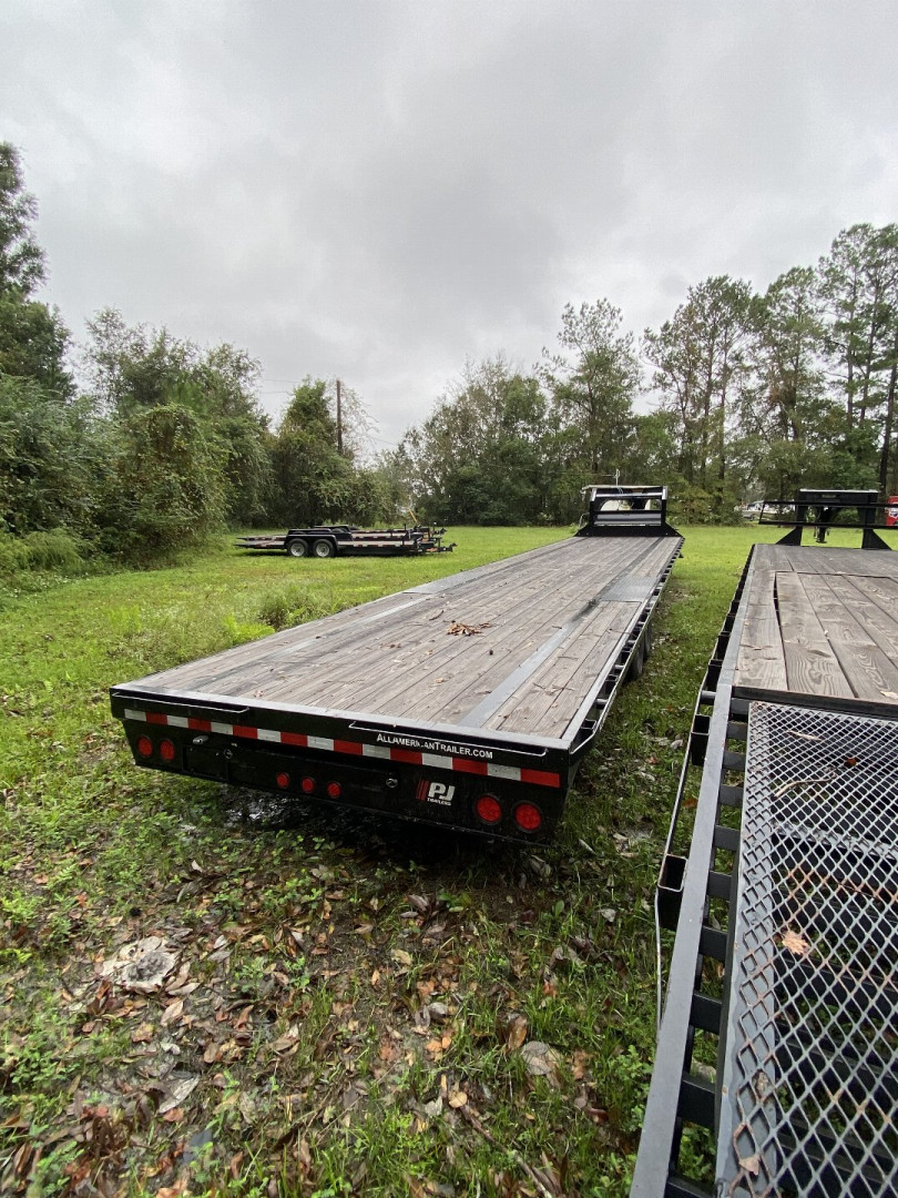 Used USED: 2023 PJ Trailers 8.5x30TA - Gooseneck, Call For Price