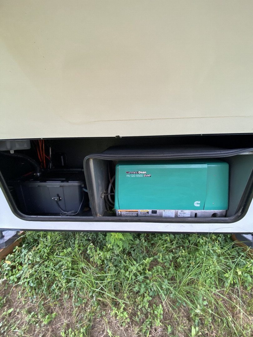 Used 2016 Momentum Fifth-Wheel Toy Hauler Toy Hauler