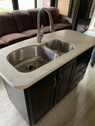 Used 2016 Momentum Fifth-Wheel Toy Hauler Toy Hauler