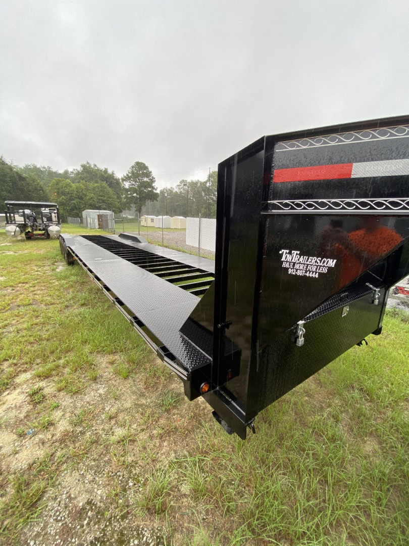 Used 2007 GMC Long Bed Truck & 2023 102x40 Gooseneck Trailer