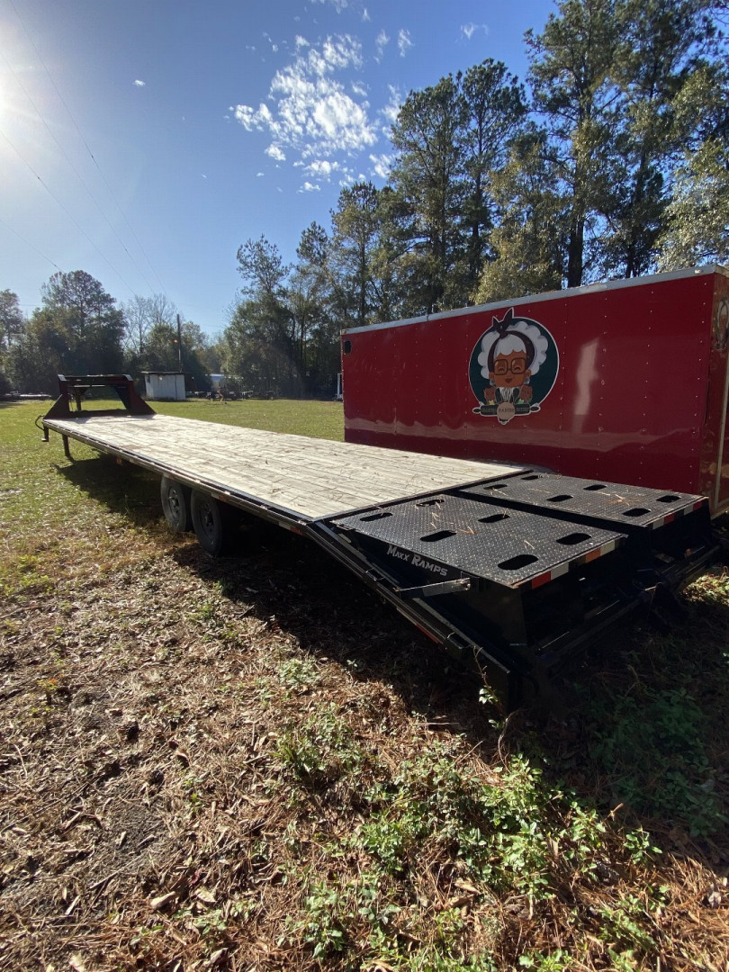 Used USED: 2023 Trail Maxx 102X40TA - Gooseneck, Call For Price