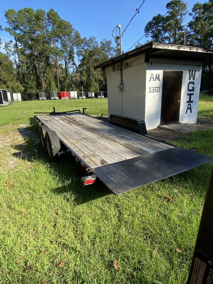 Used USED: 2023 DOWN 2 EARTH TRAILERS  82X22 - POWER TILT Trailer   Call For Price