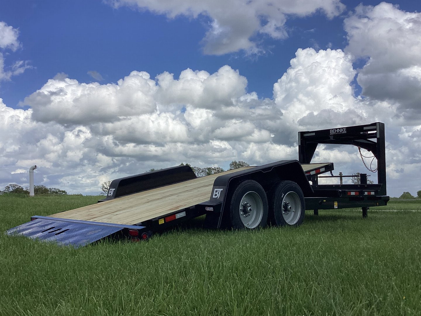 New 2025 Behnke 16+6 Gooseneck Gravity Tilt ,16K