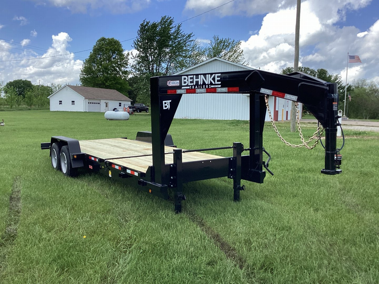 New 2025 Behnke 16+6 Gooseneck Gravity Tilt ,16K