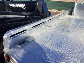 New 2025 Hillsboro 4000 Series Fits Dually, Cab N Chassis Trucks