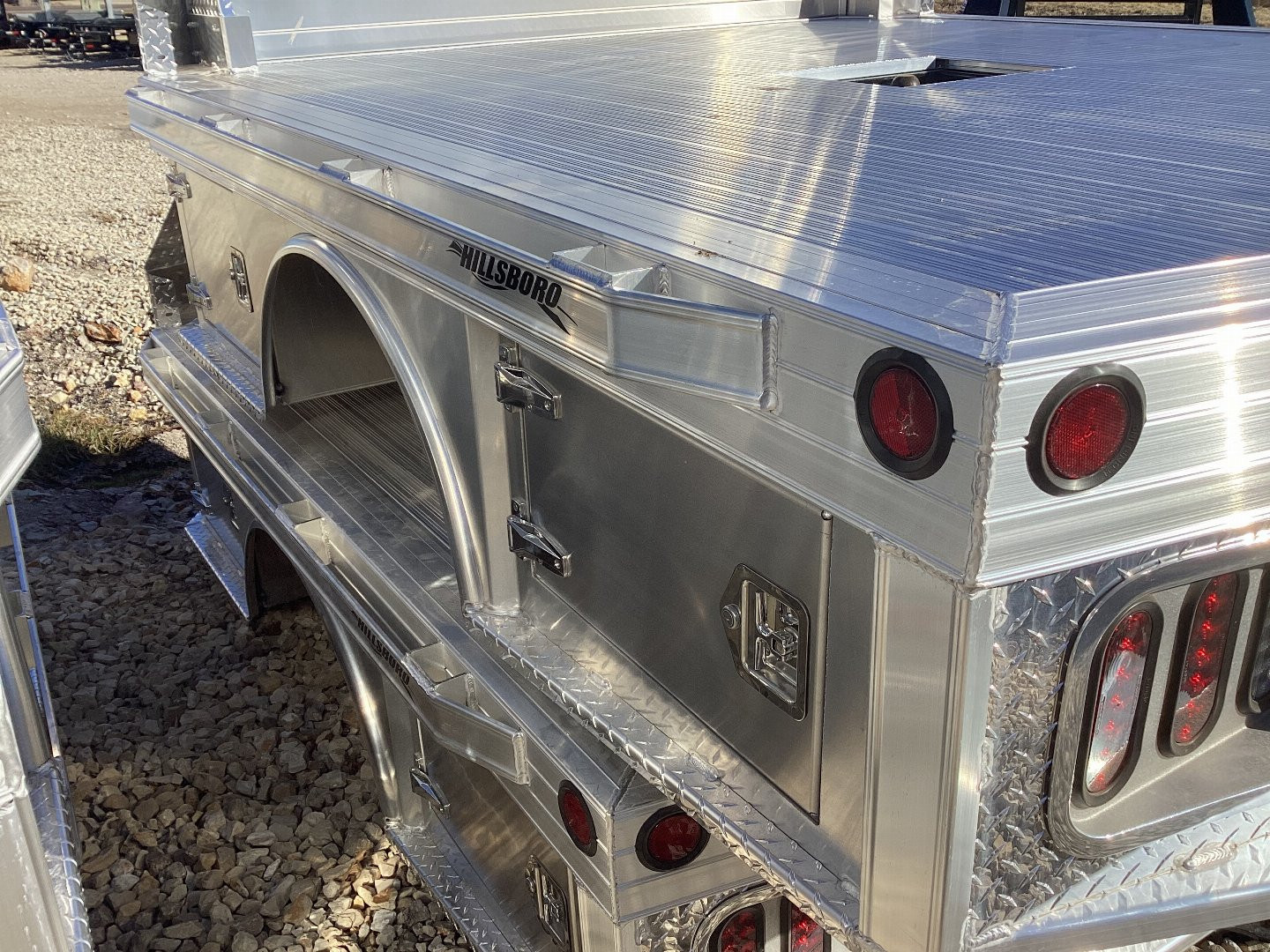 New 2025 Hillsboro 3500 Series Fits Dually, Cab N Chassis Trucks