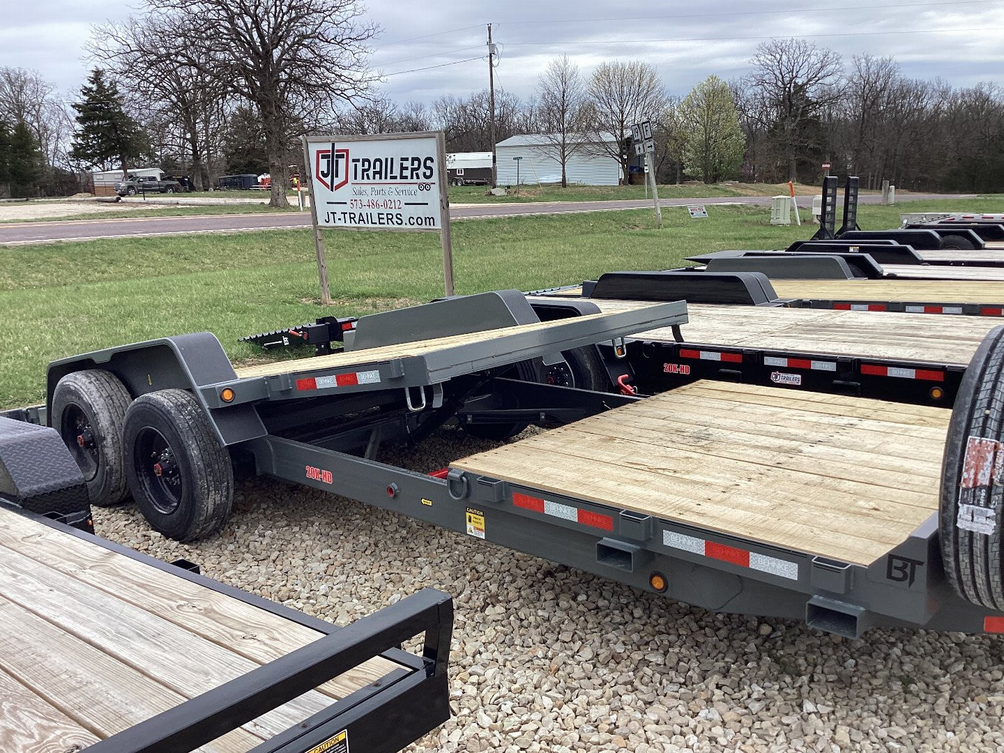 New 2025 Behnke HD Commercial 16+6 Gravity Tilt Trailer, 20K