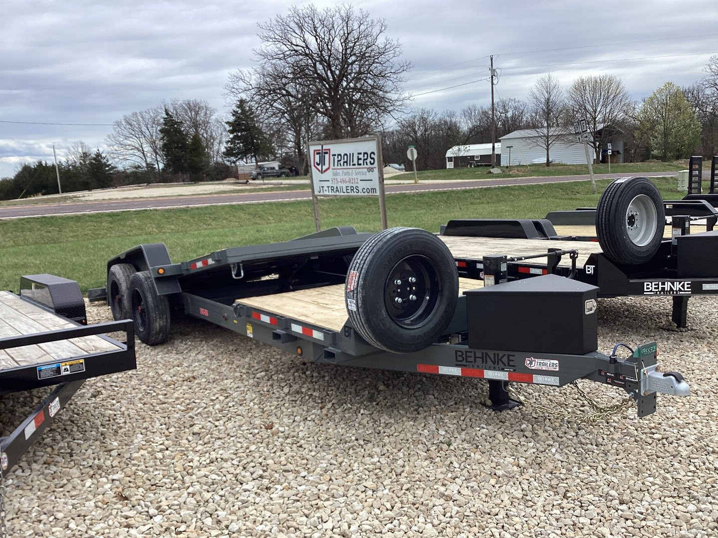 New 2025 Behnke HD Commercial 16+6 Gravity Tilt Trailer, 20K