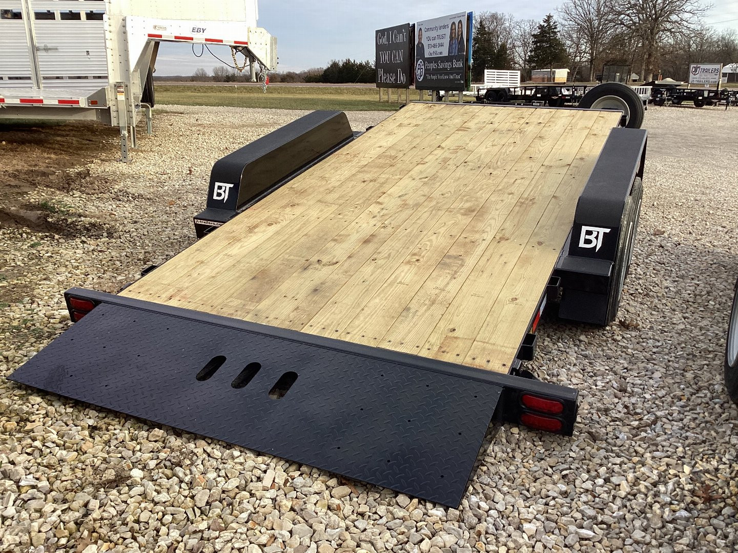 New 2025 Behnke 16+6 HD Commercial Gravity Tilt, 16K