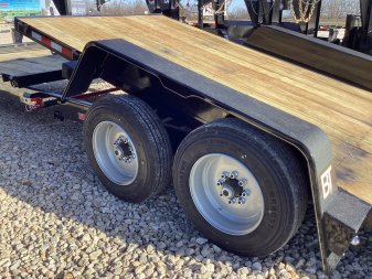 New 2025 Behnke 16+6 HD Commercial Gooseneck Gravity Tilt, 16K