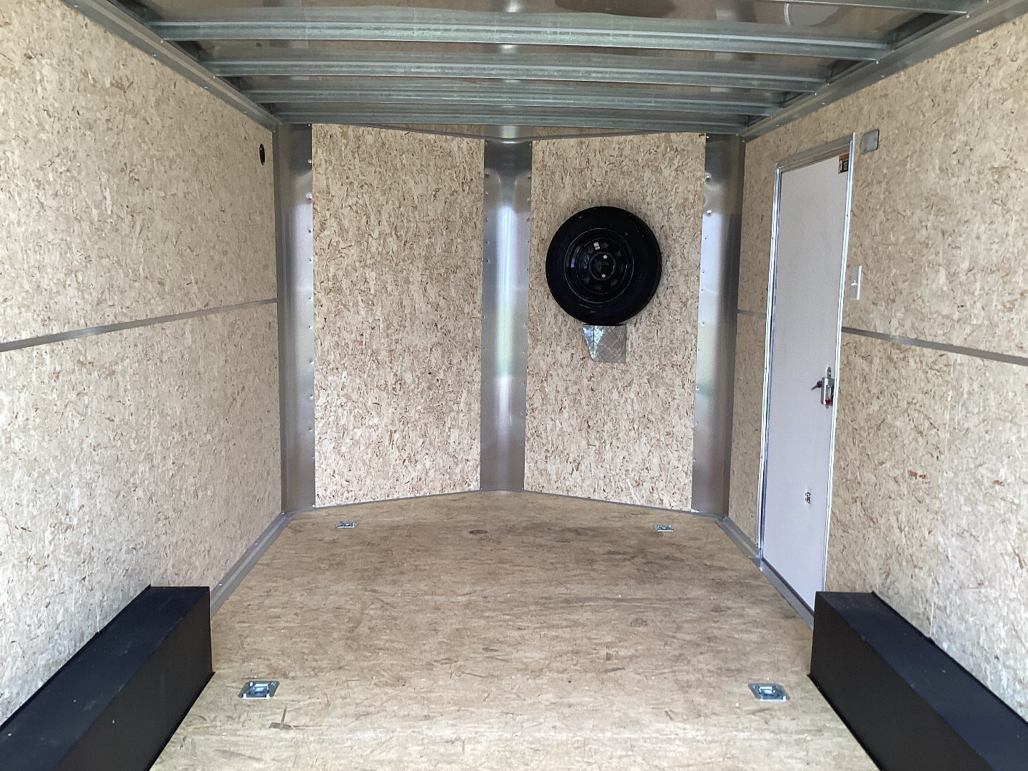 New 2025 H&H 8.5x16 Enclosed Cargo, 7k Tandem